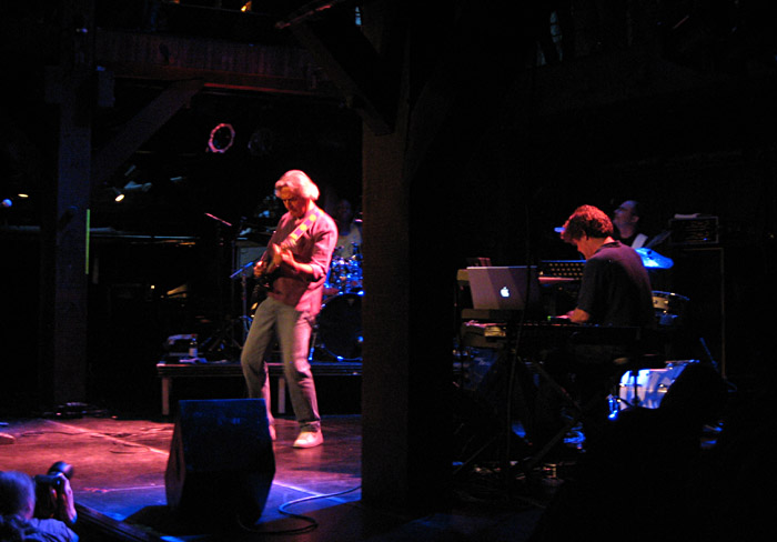 John McLaughin in der Fabrik Hamburg